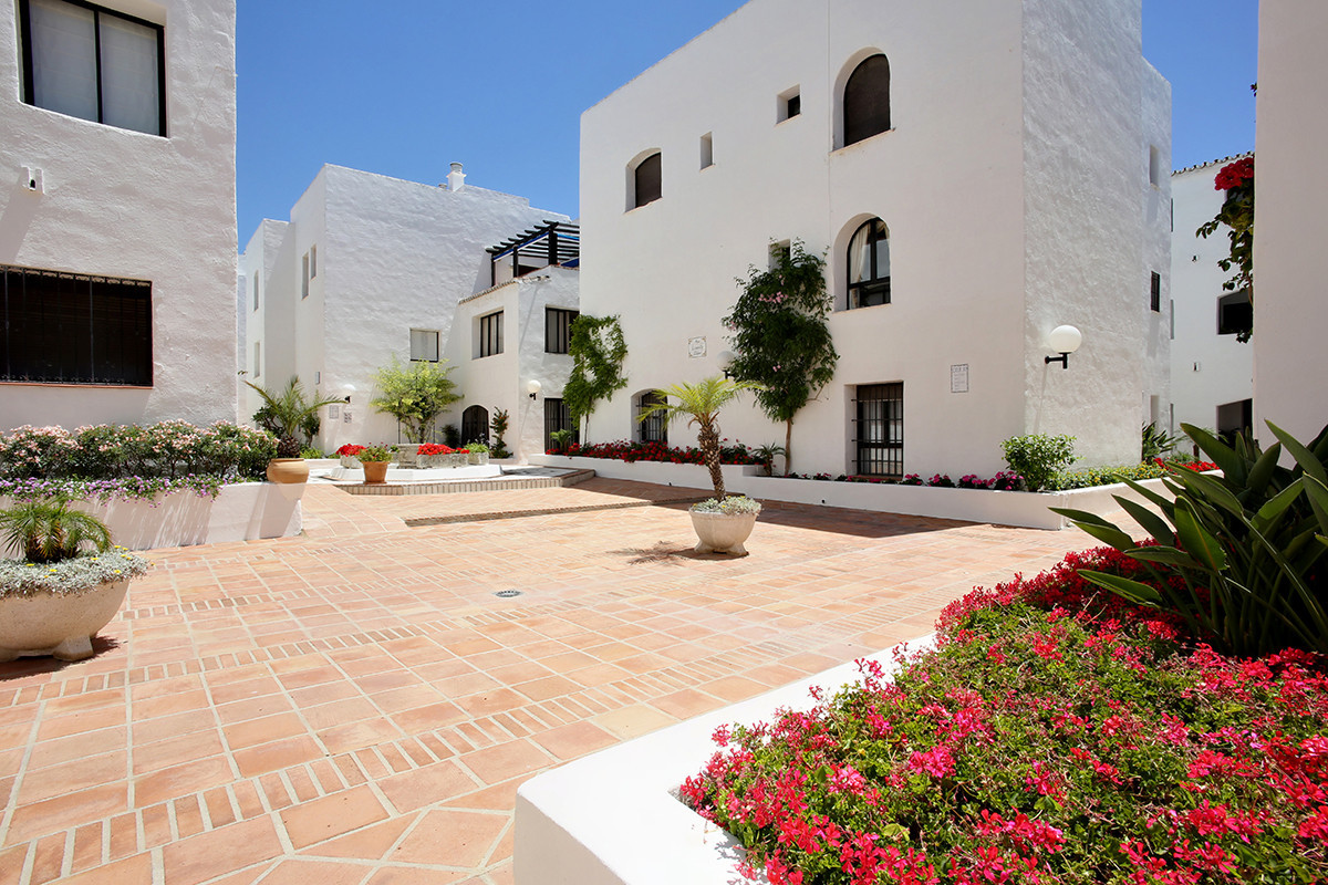2 bedroom Apartments for sale in Puerto Banús – R5394619 2 bedroom Apartments for sale in Puerto Banús – R5394619