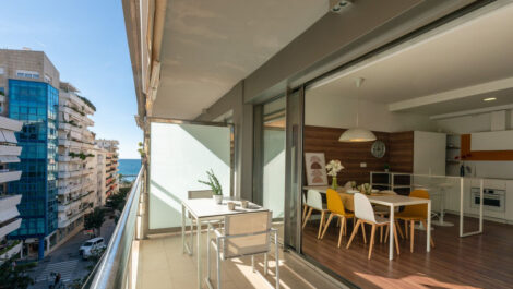 2 bedroom Apartments for sale in Marbella – R5287903