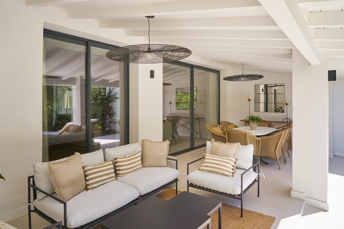 4 bedroom Townhouses for sale in Nueva Andalucía – R5438995 4 bedroom Townhouses for sale in Nueva Andalucía – R5438995