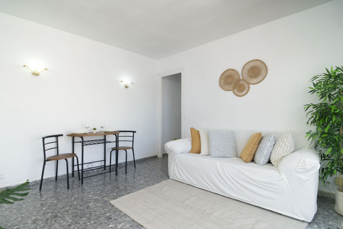 2 bedroom Penthouses for sale in Marbella – R5412400 2 bedroom Penthouses for sale in Marbella – R5412400