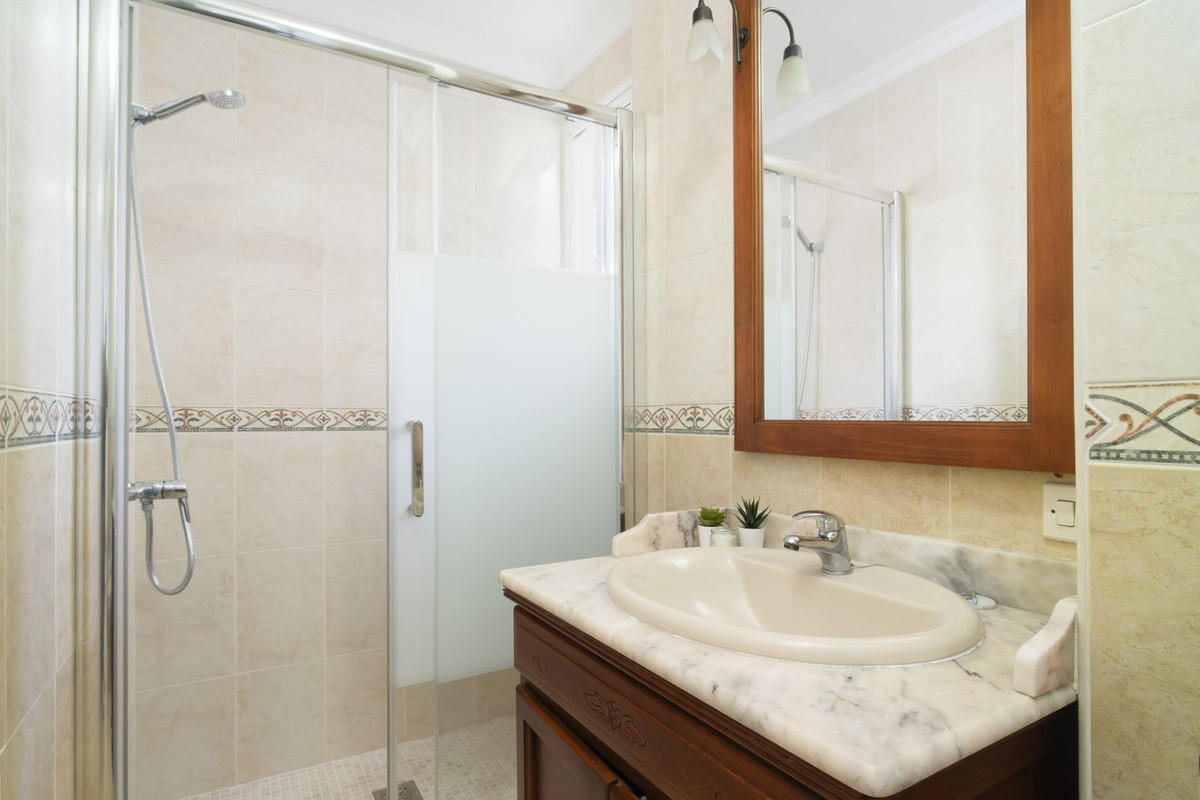 2 bedroom Penthouses for sale in Marbella – R5412400 2 bedroom Penthouses for sale in Marbella – R5412400