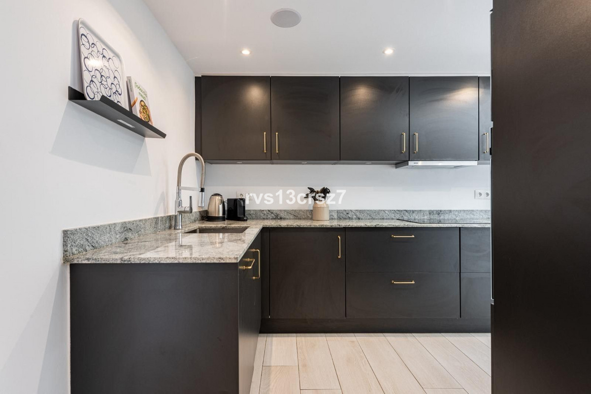 Apartamentos de 4 dormitorios en venta en Nueva Andalucía – R5214325 Apartamentos de 4 dormitorios en venta en Nueva Andalucía – R5214325