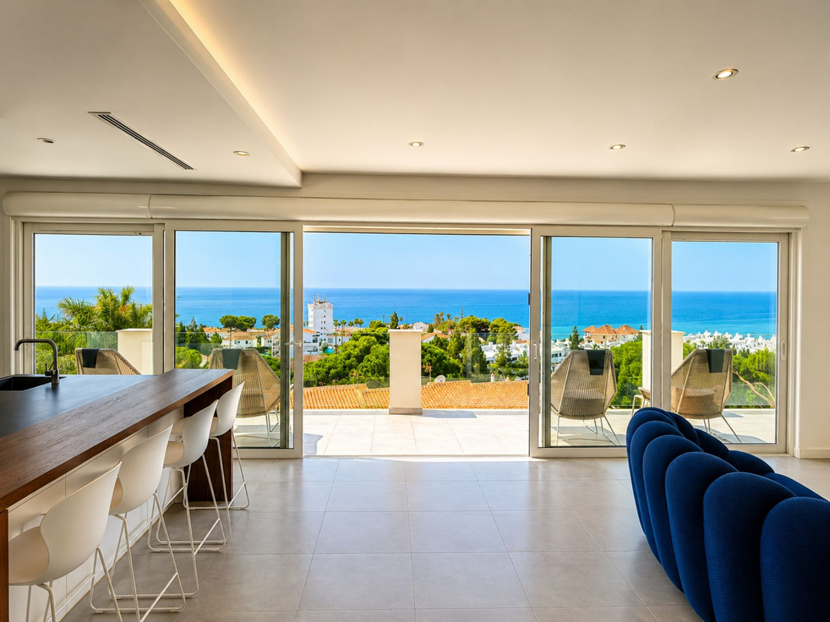 4 bedroom Villas for sale in La Cala de Mijas – R5423404 4 bedroom Villas for sale in La Cala de Mijas – R5423404