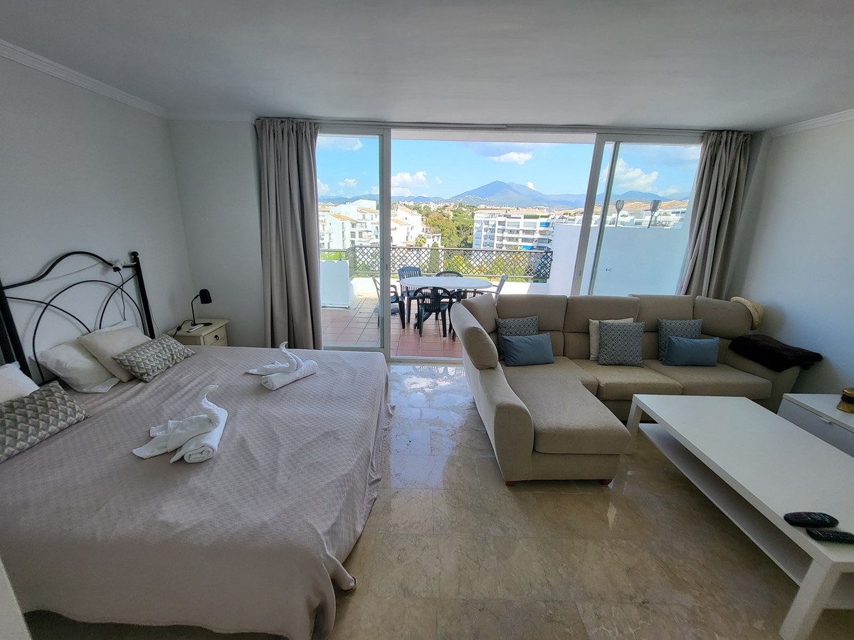 Apartamentos de 4 dormitorios en venta en Puerto Banús – R4791541 Apartamentos de 4 dormitorios en venta en Puerto Banús – R4791541