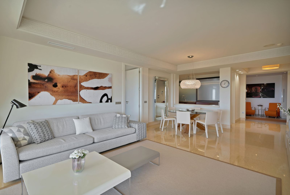 Apartamentos de 3 dormitorios en venta en Nueva Andalucía – R5336332 Apartamentos de 3 dormitorios en venta en Nueva Andalucía – R5336332