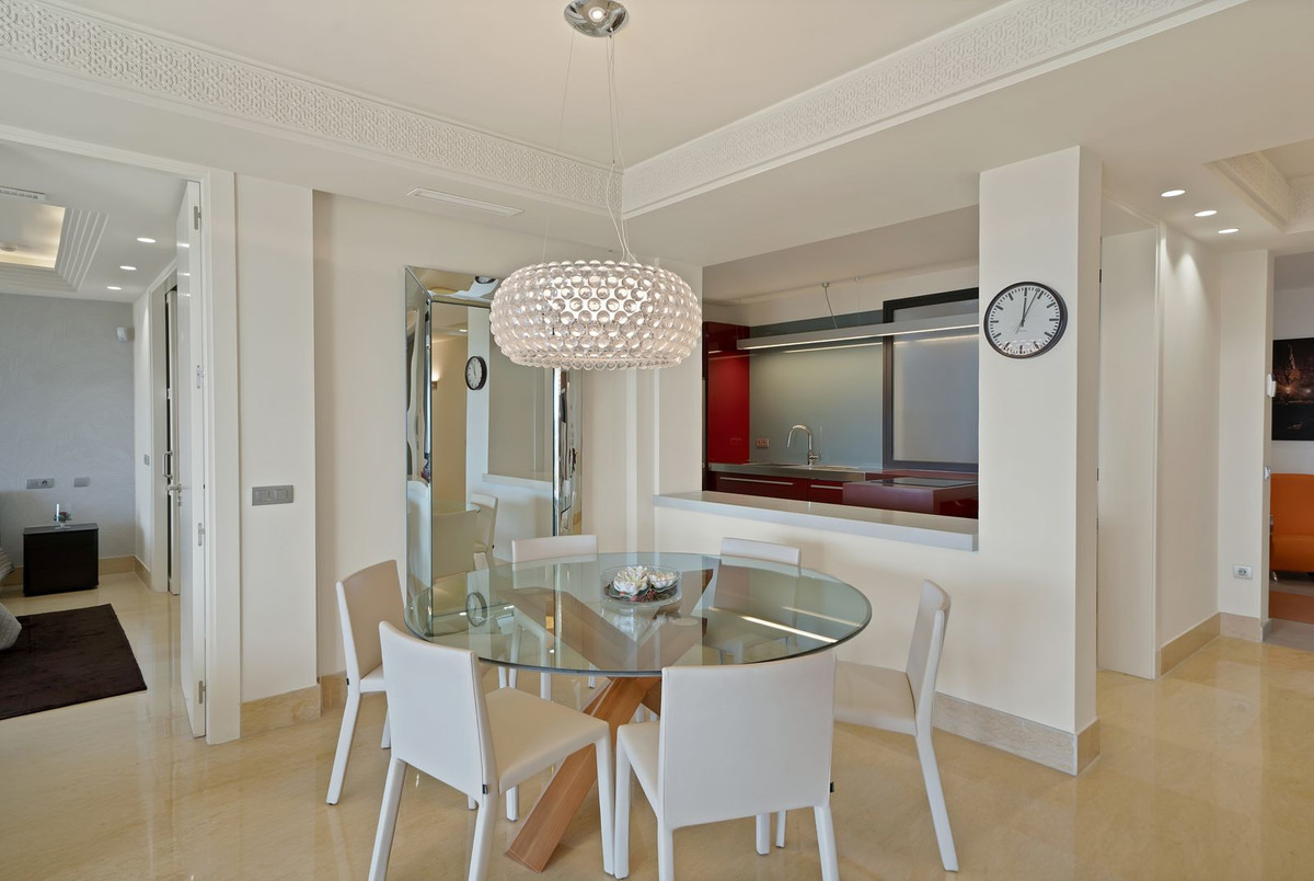 Apartamentos de 3 dormitorios en venta en Nueva Andalucía – R5336332 Apartamentos de 3 dormitorios en venta en Nueva Andalucía – R5336332