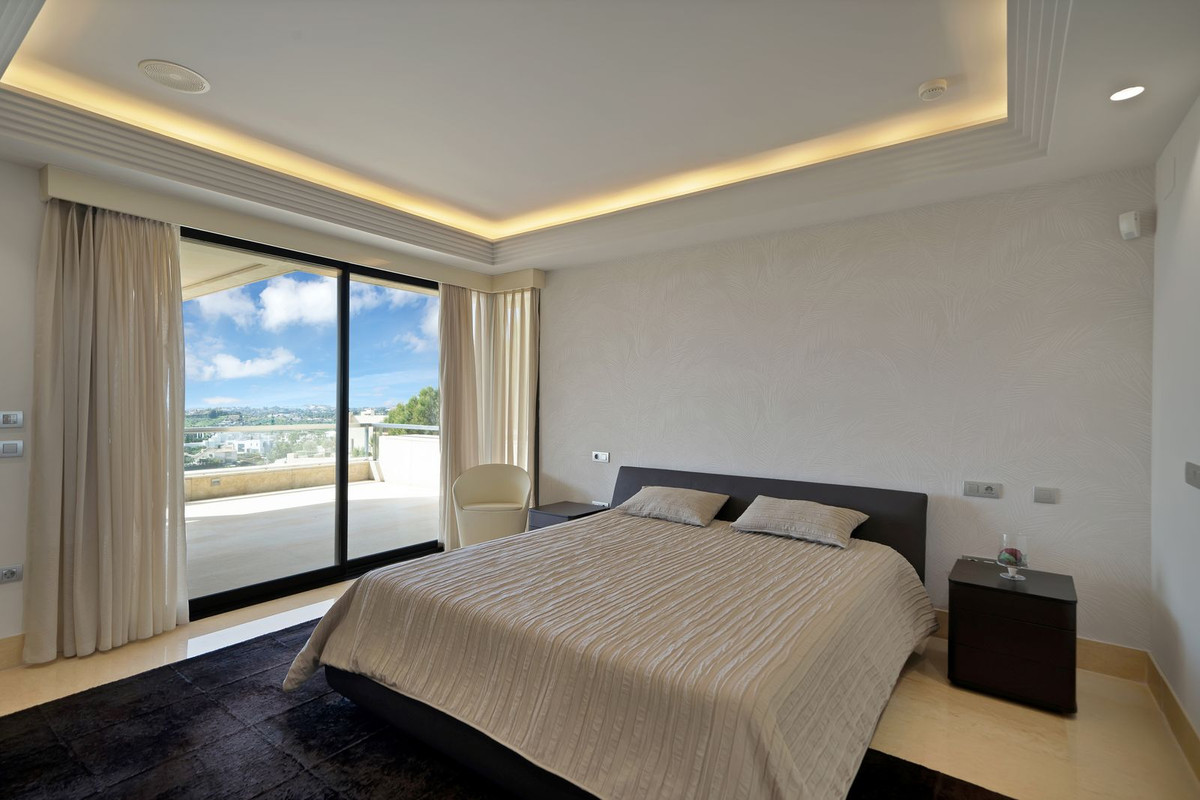 Apartamentos de 3 dormitorios en venta en Nueva Andalucía – R5336332 Apartamentos de 3 dormitorios en venta en Nueva Andalucía – R5336332