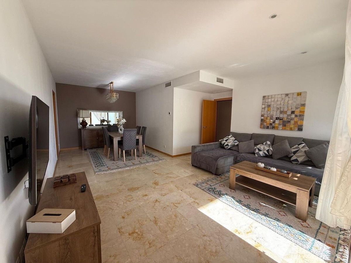3 bedroom Apartments for sale in Altos de los Monteros – R5445202 3 bedroom Apartments for sale in Altos de los Monteros – R5445202