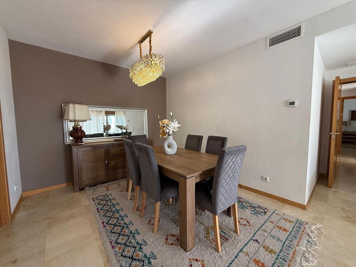 3 bedroom Apartments for sale in Altos de los Monteros – R5445202 3 bedroom Apartments for sale in Altos de los Monteros – R5445202