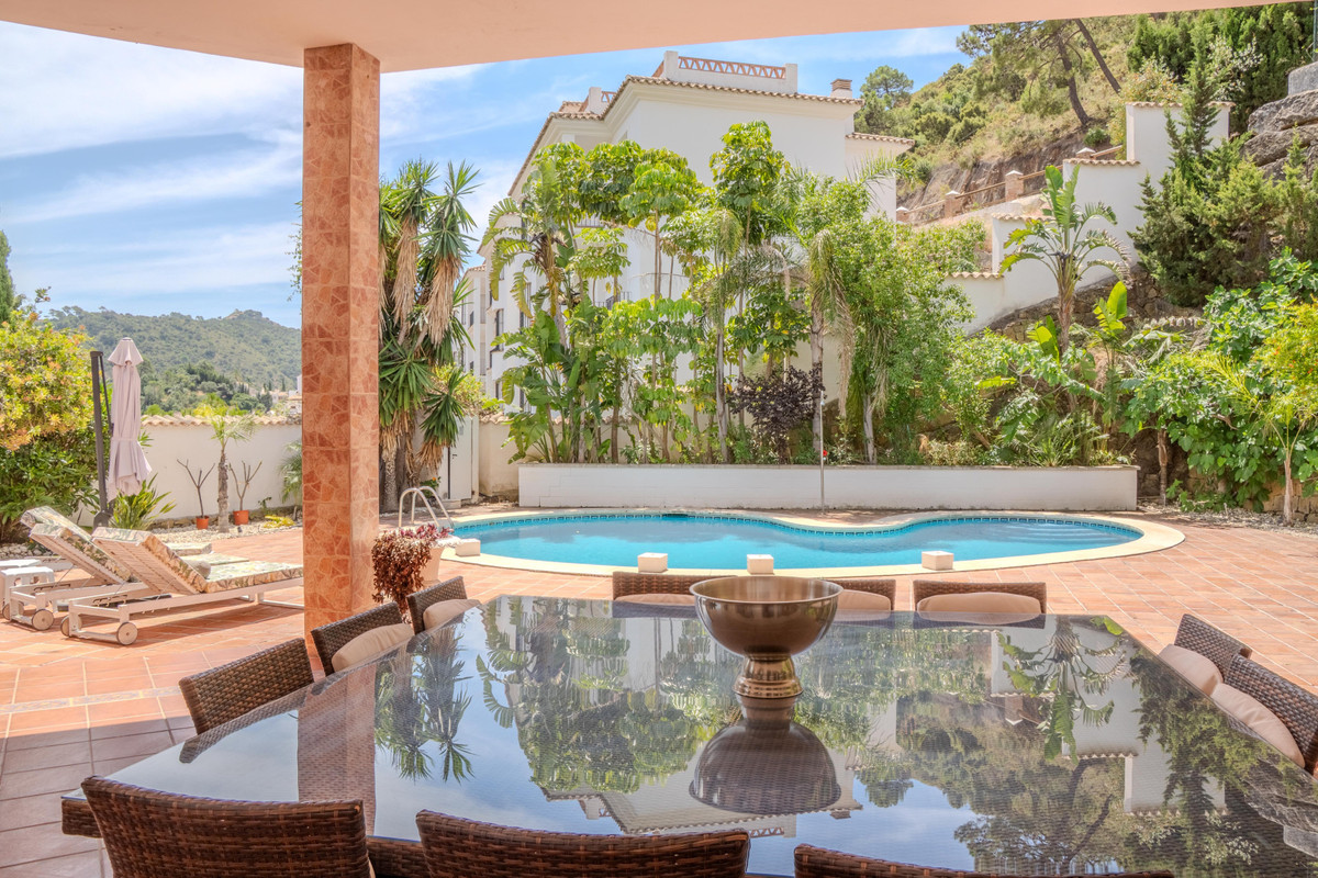 6 bedroom Villas for sale in Benahavís – R5432458 6 bedroom Villas for sale in Benahavís – R5432458