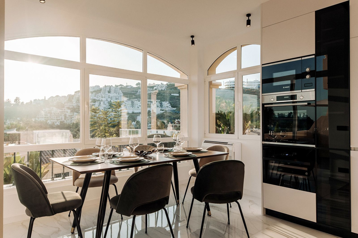 3 bedroom Apartments for sale in La Quinta – R5040991 3 bedroom Apartments for sale in La Quinta – R5040991