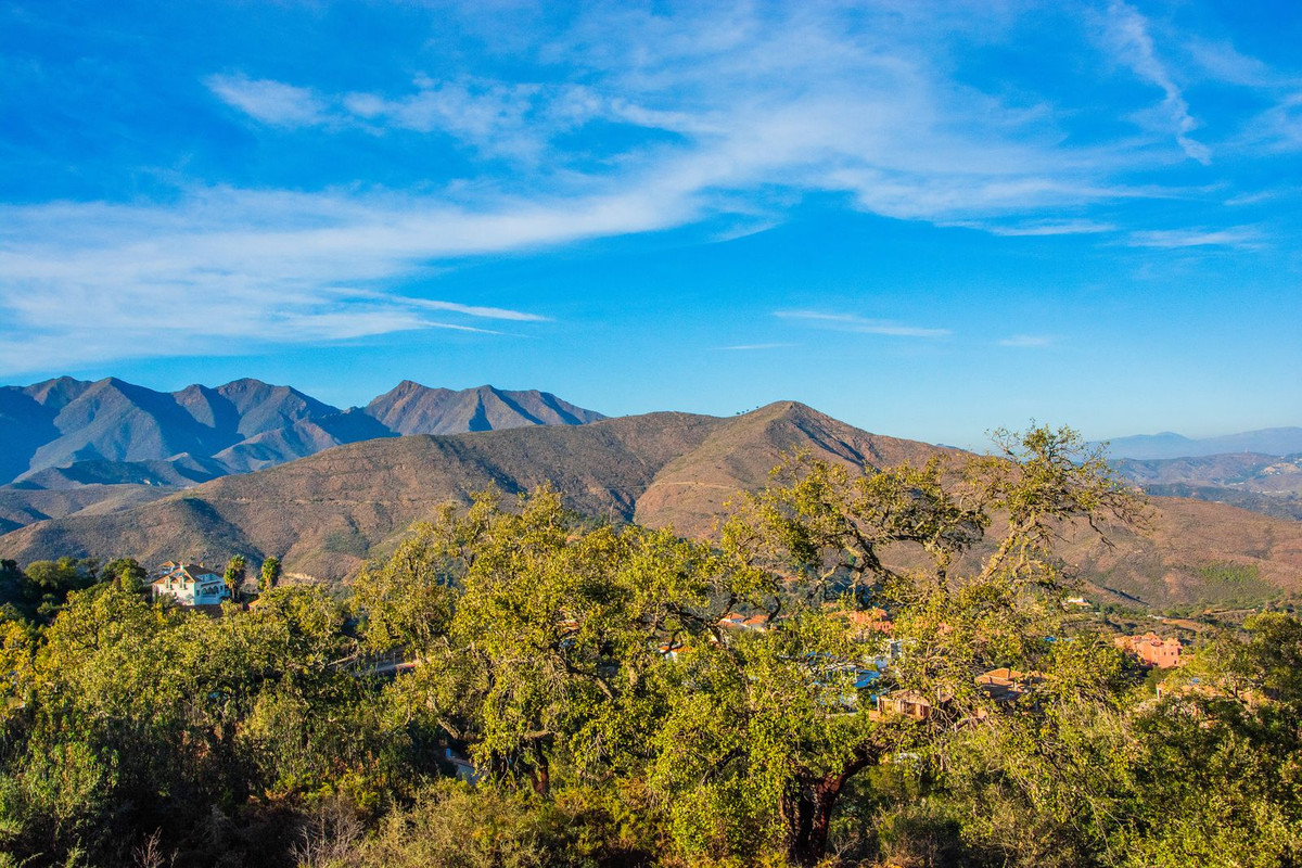 4 bedroom Villas for sale in La Mairena – R4791493 4 bedroom Villas for sale in La Mairena – R4791493