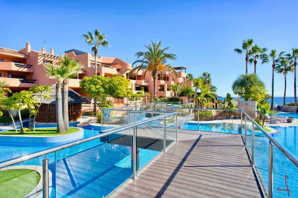 3 bedroom Apartments for sale in Nueva Milla de Oro – R5353465 3 bedroom Apartments for sale in Nueva Milla de Oro – R5353465