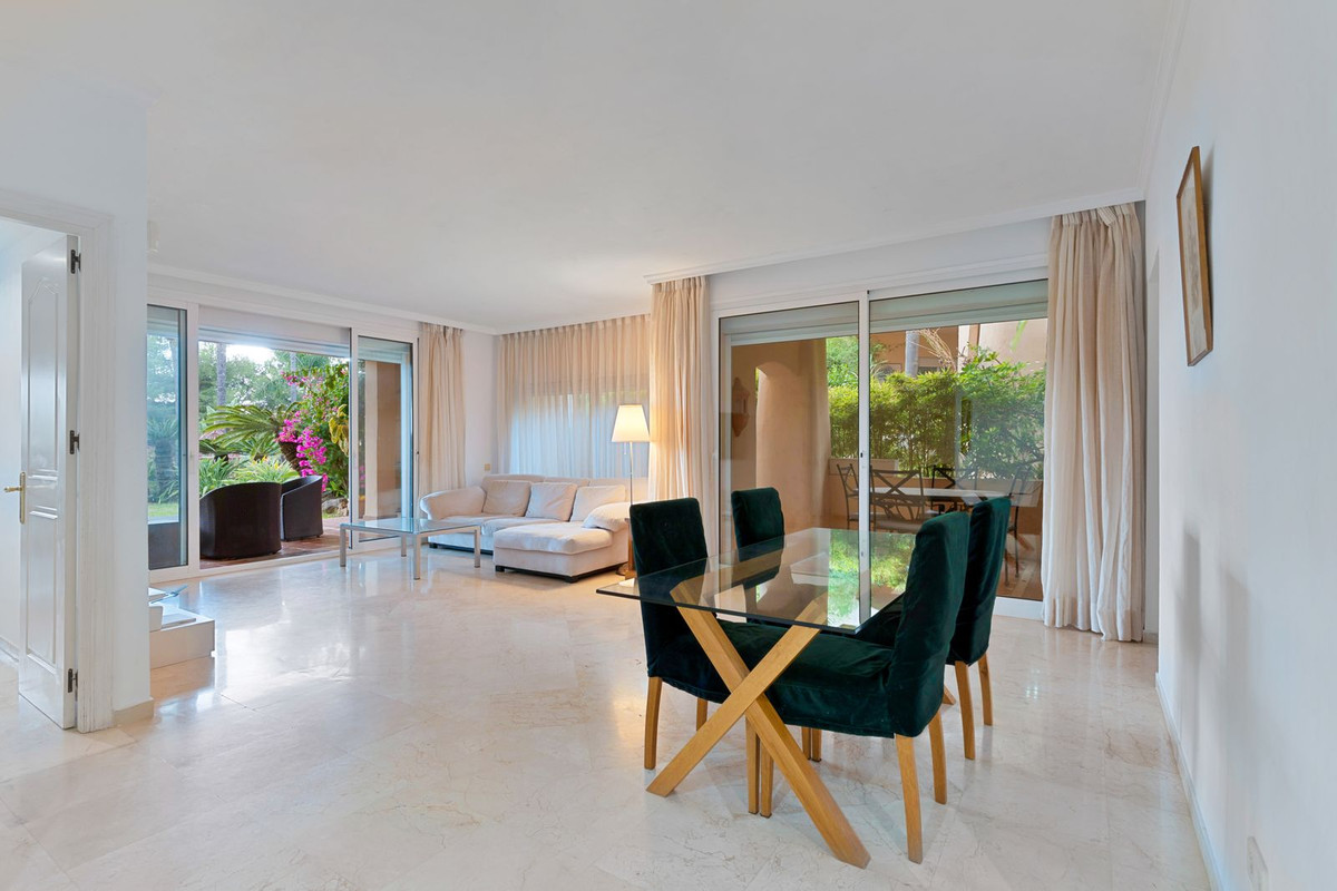 3 bedroom Apartments for sale in Sierra Blanca – R5253202 3 bedroom Apartments for sale in Sierra Blanca – R5253202