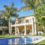 Villas de 5 dormitorios en venta en Nueva Andalucía – R5402329 Villas de 5 dormitorios en venta en Nueva Andalucía – R5402329