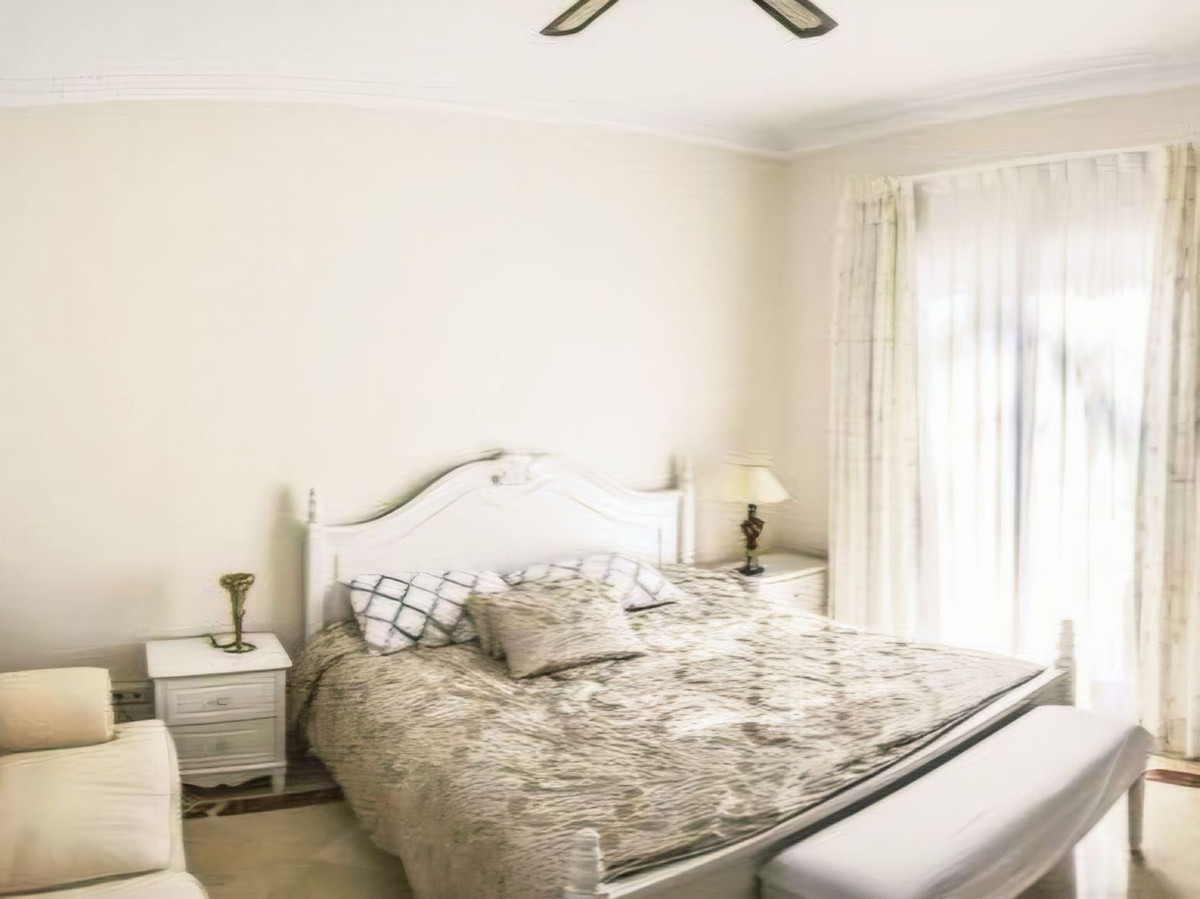 Villas de 5 dormitorios en venta en Nueva Andalucía – R5402329 Villas de 5 dormitorios en venta en Nueva Andalucía – R5402329