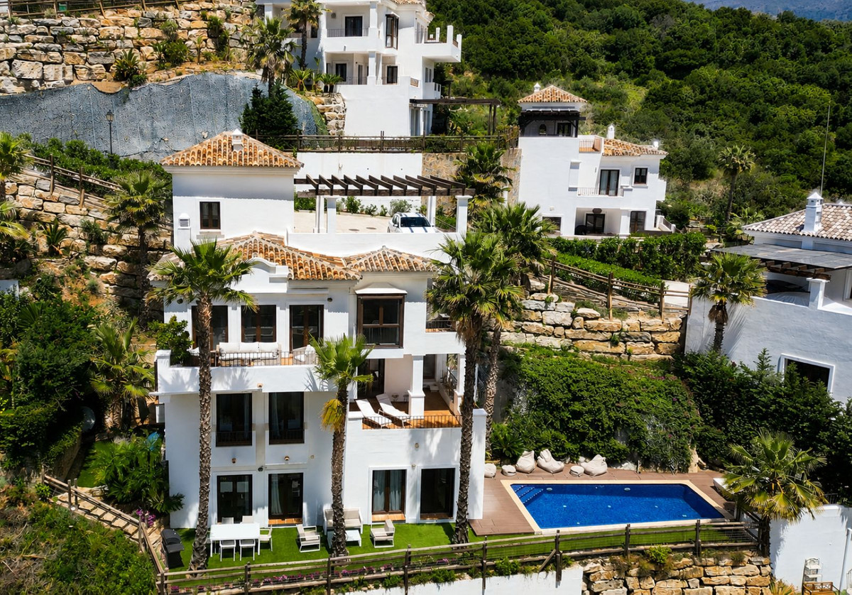 4 bedroom Villas for sale in Benahavís – R5363932 4 bedroom Villas for sale in Benahavís – R5363932