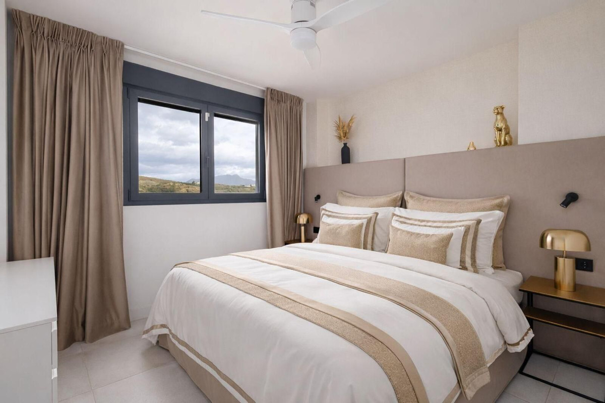 Aticos de 2 dormitorios en venta en Selwo – R5320003 Aticos de 2 dormitorios en venta en Selwo – R5320003