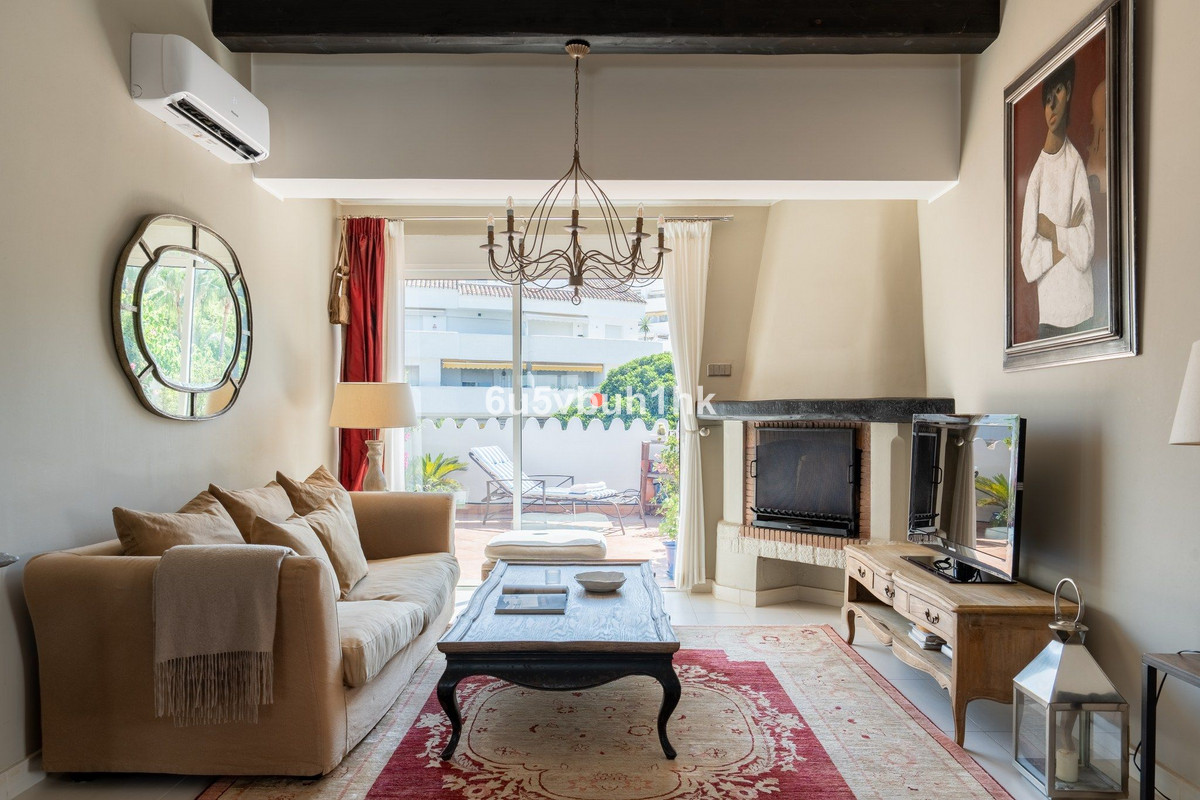 Apartamentos de 2 dormitorios en venta en Nueva Andalucía – R5441923 Apartamentos de 2 dormitorios en venta en Nueva Andalucía – R5441923