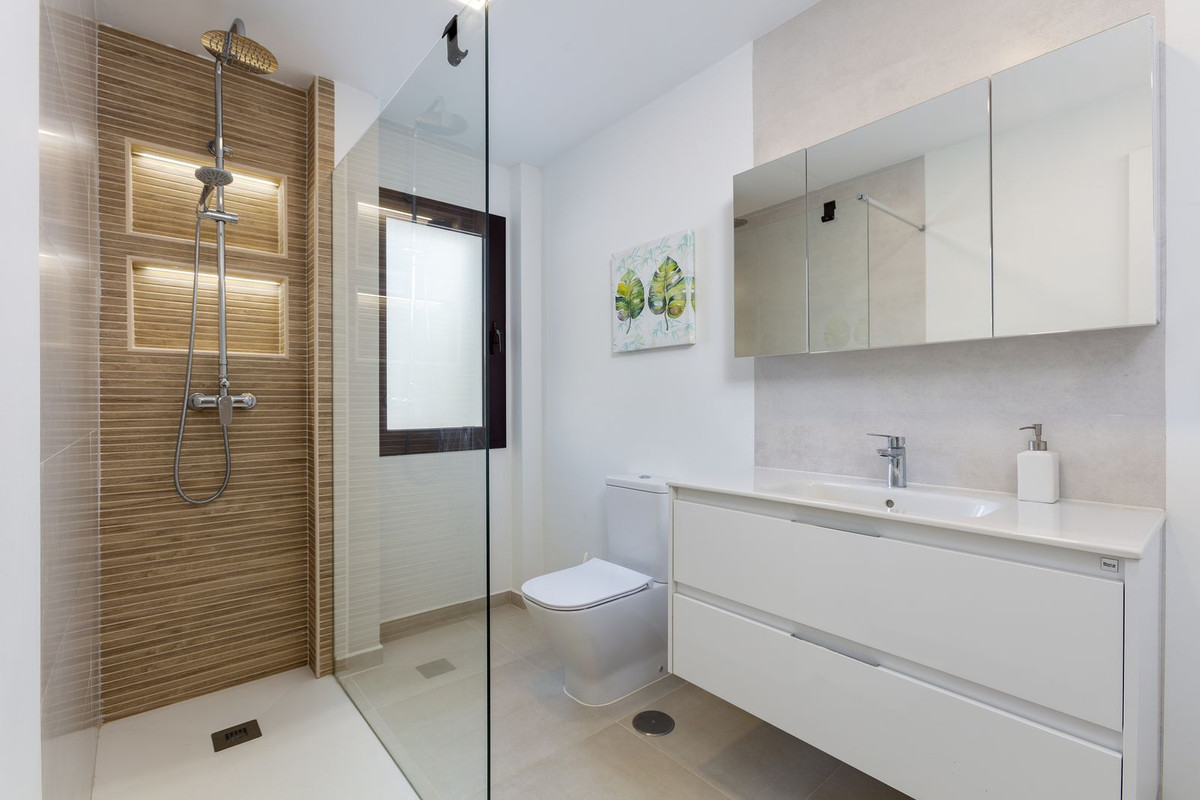 Apartamentos de 3 dormitorios en venta en Nueva Andalucía – R5169664 Apartamentos de 3 dormitorios en venta en Nueva Andalucía – R5169664