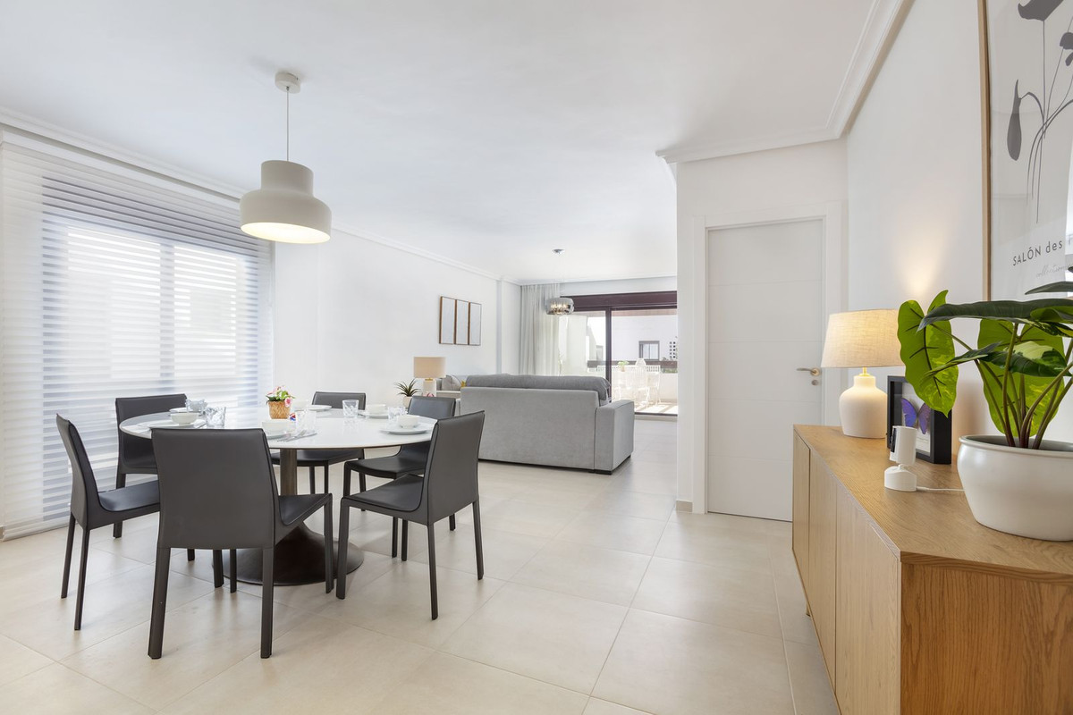 Apartamentos de 3 dormitorios en venta en Nueva Andalucía – R5169664 Apartamentos de 3 dormitorios en venta en Nueva Andalucía – R5169664