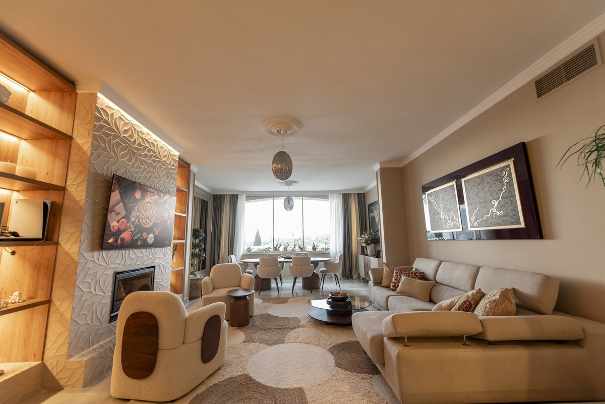 3 bedroom Townhouses for sale in Nueva Andalucía – R5348839