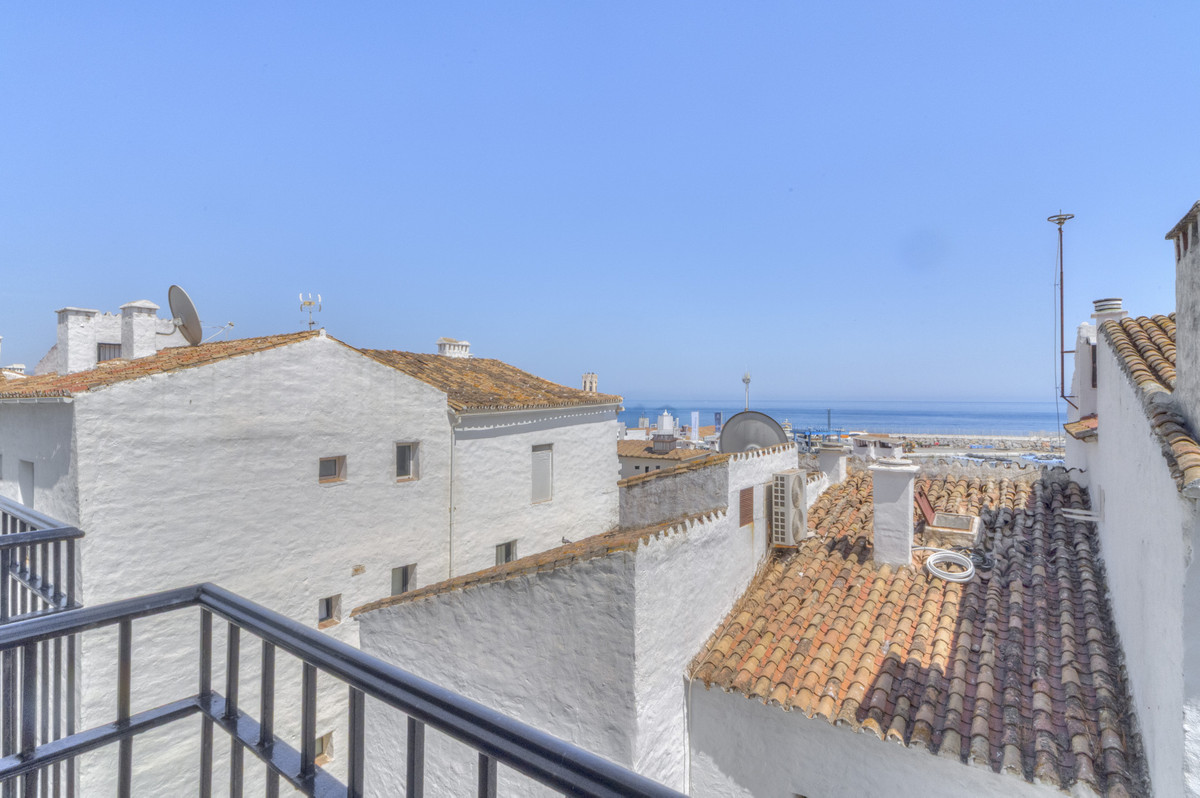 2 bedroom Apartments for sale in Puerto Banús – R5400343 2 bedroom Apartments for sale in Puerto Banús – R5400343