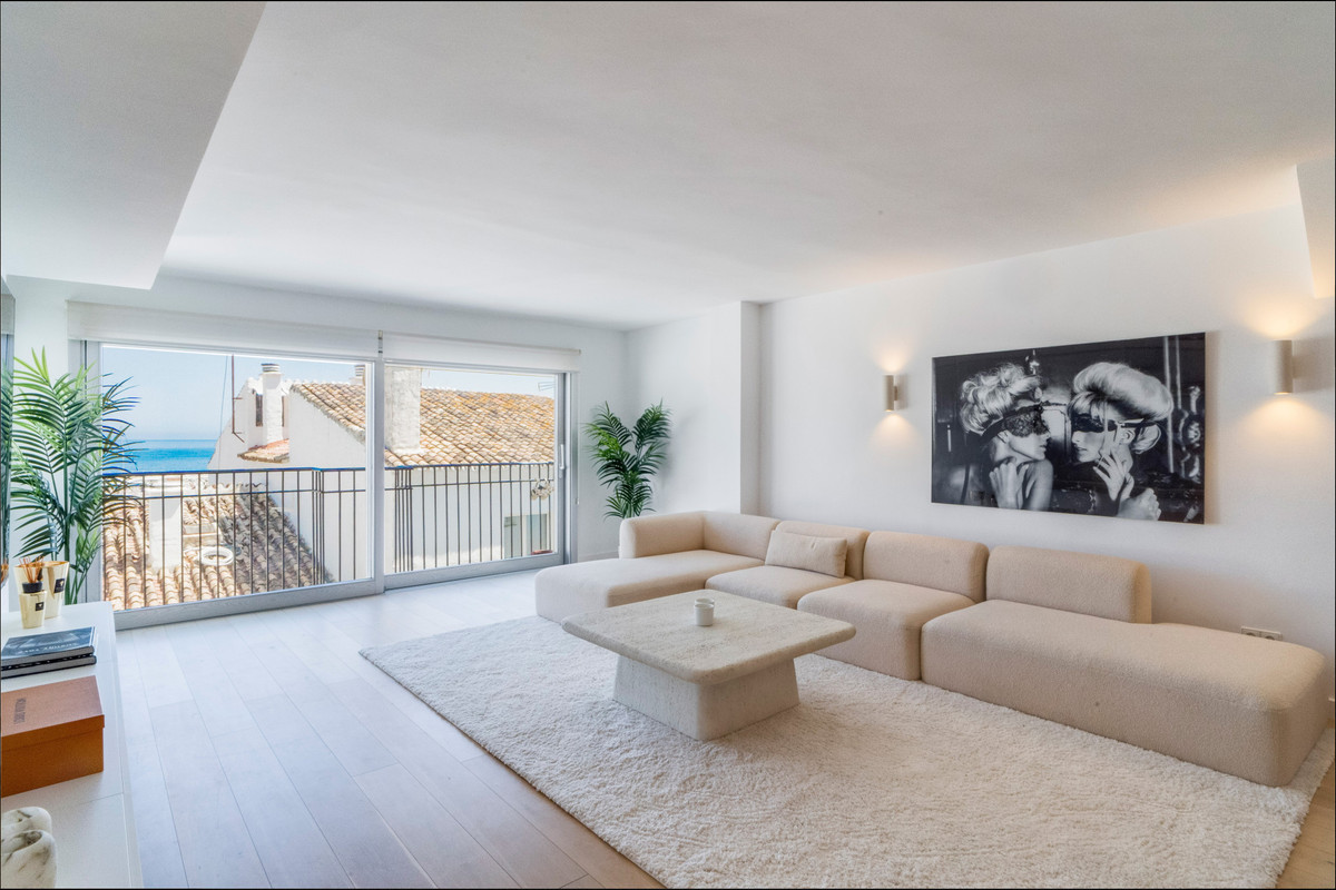 2 bedroom Apartments for sale in Puerto Banús – R5400343 2 bedroom Apartments for sale in Puerto Banús – R5400343