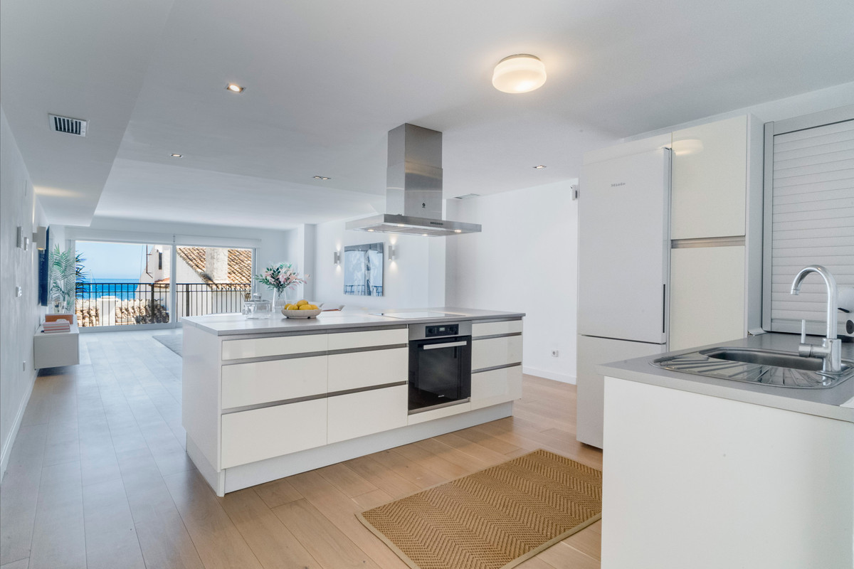 2 bedroom Apartments for sale in Puerto Banús – R5400343 2 bedroom Apartments for sale in Puerto Banús – R5400343
