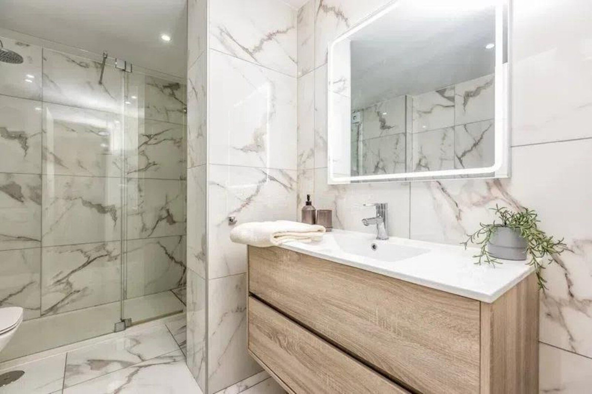 Apartamentos de 3 dormitorios en venta en Nueva Andalucía – R5445025 Apartamentos de 3 dormitorios en venta en Nueva Andalucía – R5445025