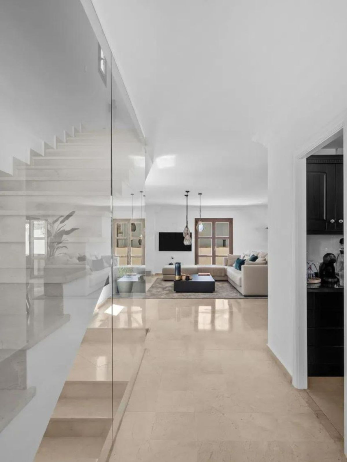 Villas de 4 dormitorios en venta en Selwo – R5434072 Villas de 4 dormitorios en venta en Selwo – R5434072