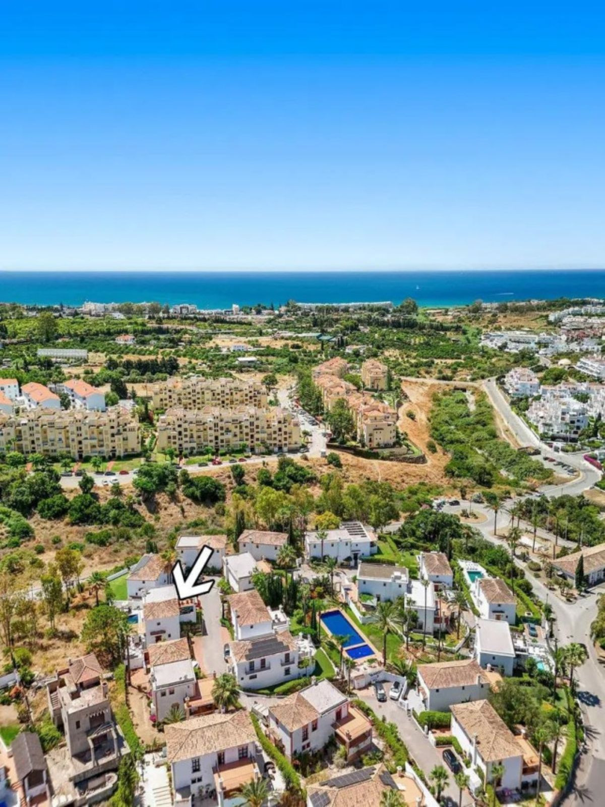 Villas de 4 dormitorios en venta en Selwo – R5434072 Villas de 4 dormitorios en venta en Selwo – R5434072