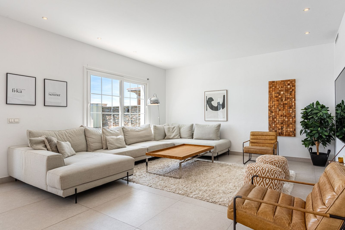 Pareados de 3 dormitorios en venta en Nueva Andalucía – R5406196 Pareados de 3 dormitorios en venta en Nueva Andalucía – R5406196
