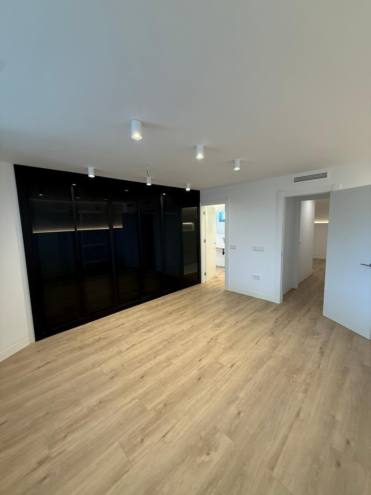 Apartamentos de 3 dormitorios en venta en Nueva Andalucía – R5315779 Apartamentos de 3 dormitorios en venta en Nueva Andalucía – R5315779