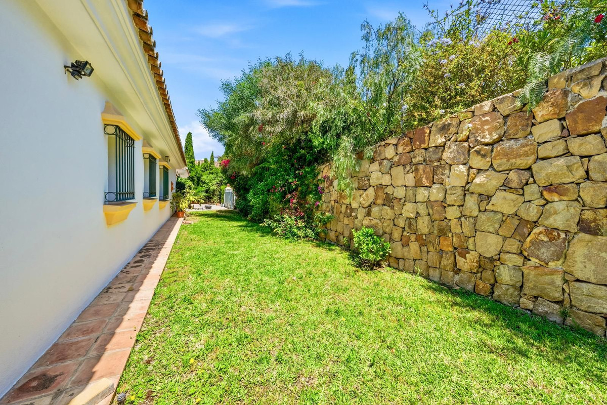 2 bedroom Villas for sale in Benahavís – R5423383 2 bedroom Villas for sale in Benahavís – R5423383