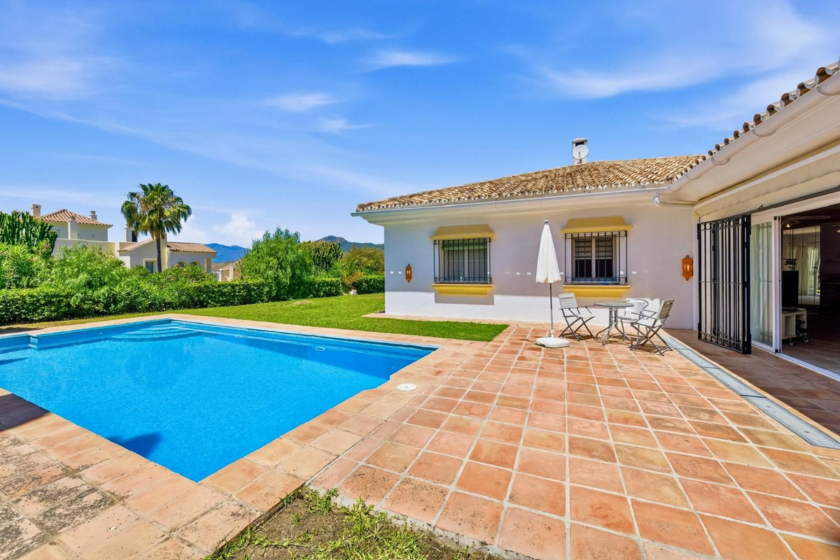 2 bedroom Villas for sale in Benahavís – R5423383 2 bedroom Villas for sale in Benahavís – R5423383