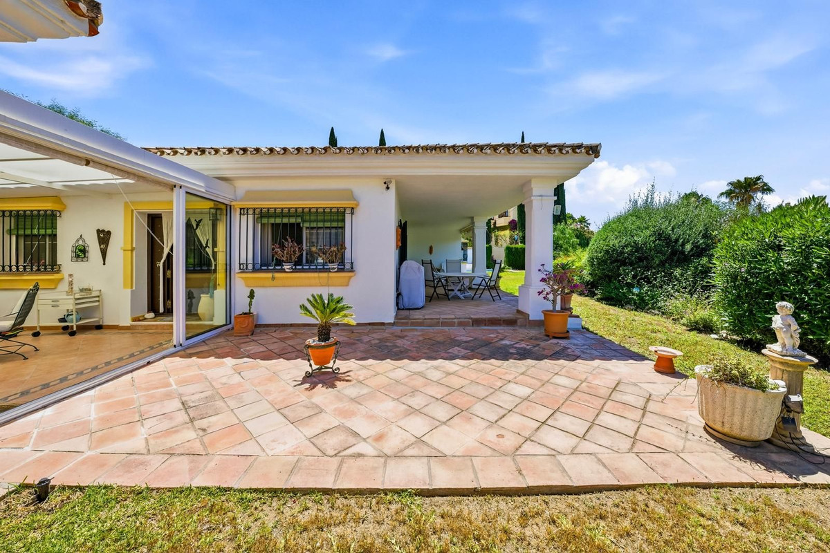 2 bedroom Villas for sale in Benahavís – R5423383 2 bedroom Villas for sale in Benahavís – R5423383