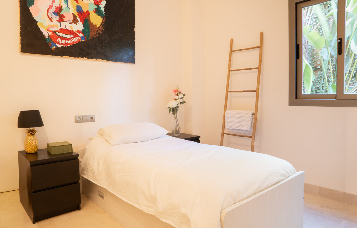 Apartamentos de 3 dormitorios en venta en Benahavís – R5261293 Apartamentos de 3 dormitorios en venta en Benahavís – R5261293