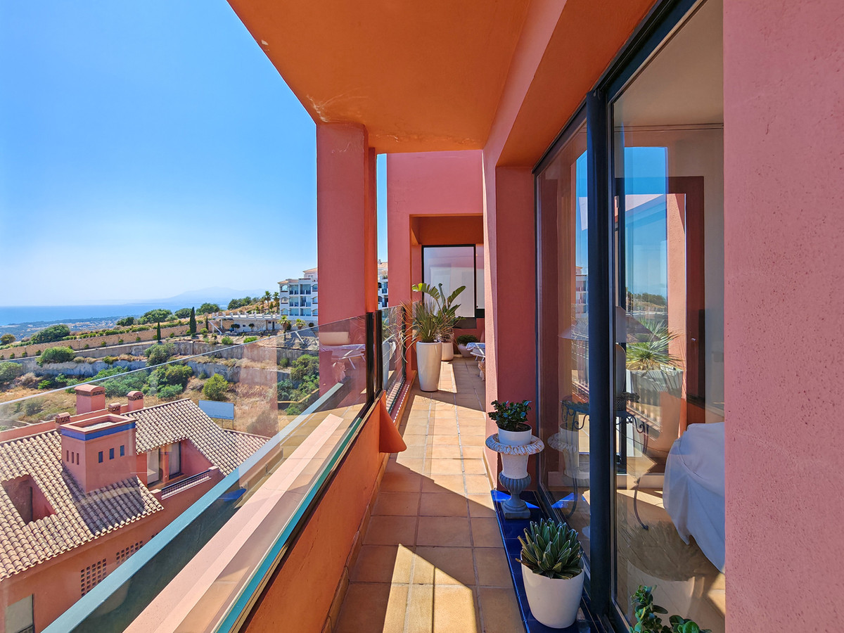 Apartamentos de 4 dormitorios en venta en Mijas – R5432407 Apartamentos de 4 dormitorios en venta en Mijas – R5432407