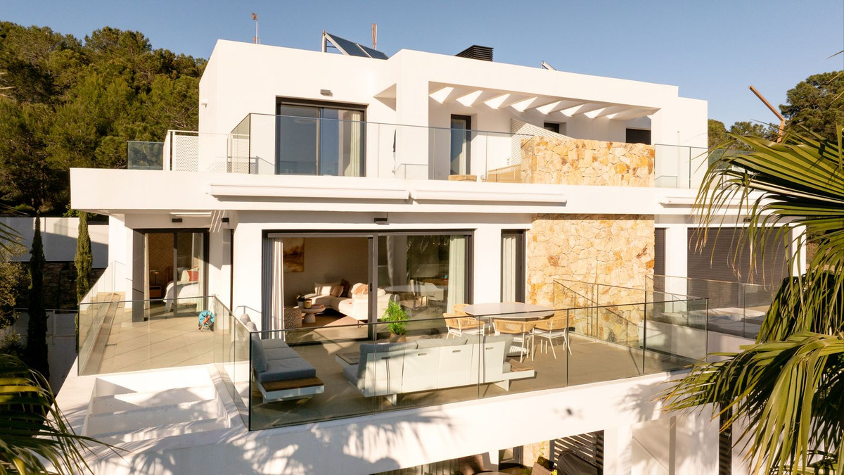 3 bedroom Apartments for sale in Selwo – R5348116 3 bedroom Apartments for sale in Selwo – R5348116