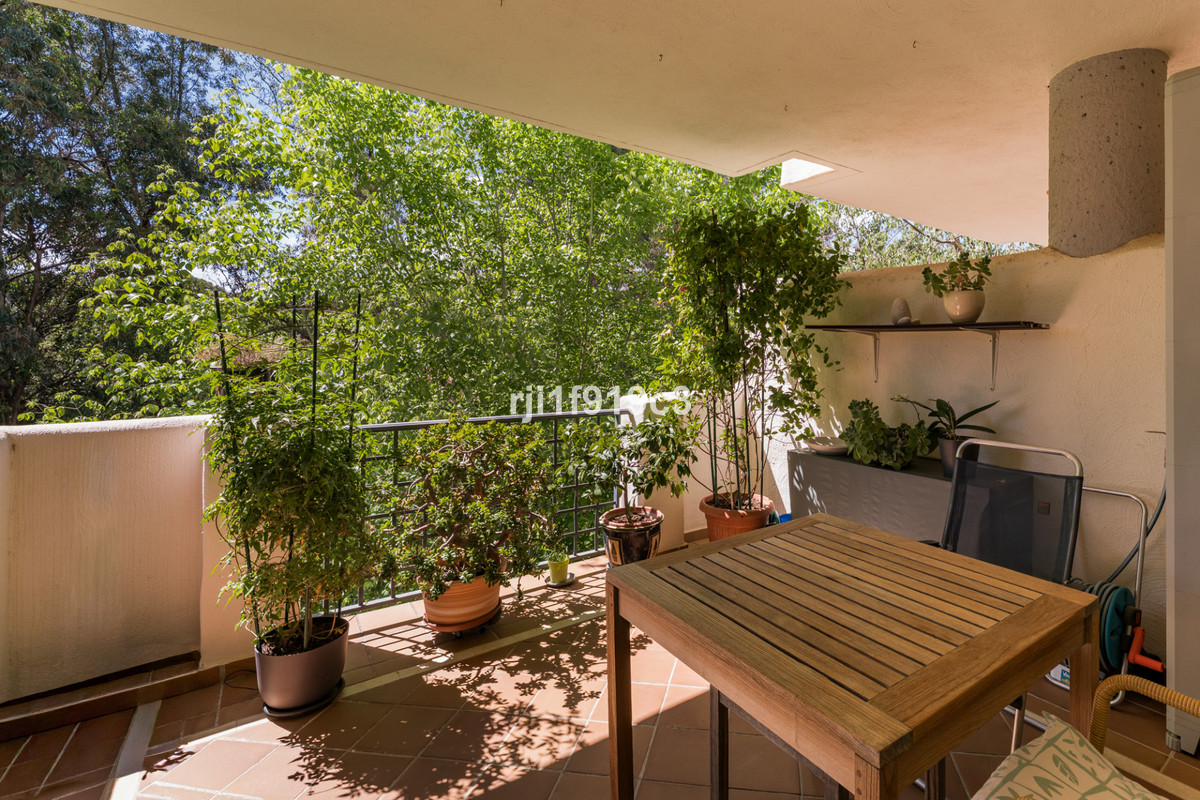 2 bedroom Apartments for sale in Elviria – R5384050 2 bedroom Apartments for sale in Elviria – R5384050
