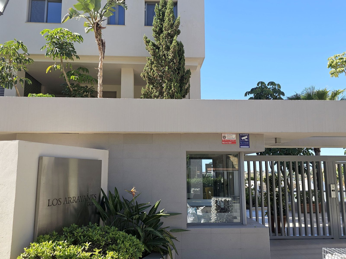 Apartamentos de 3 dormitorios en venta en Benahavís – R5380996 Apartamentos de 3 dormitorios en venta en Benahavís – R5380996