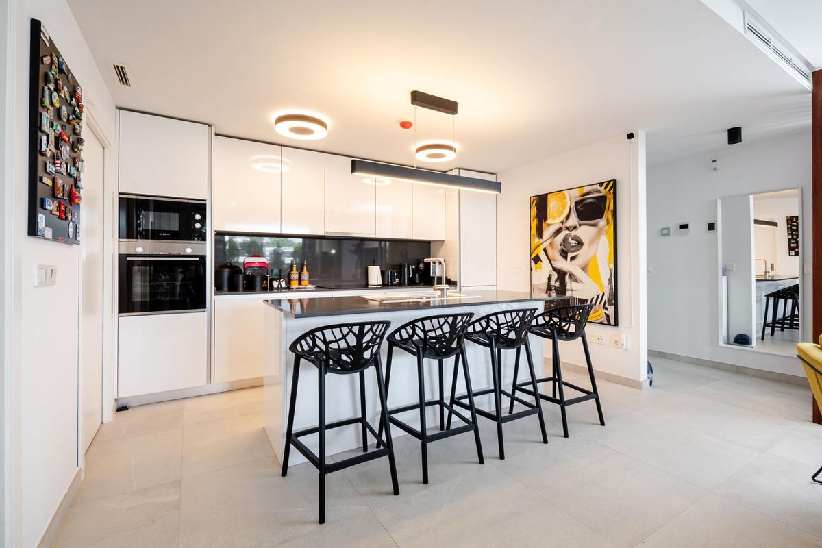 Apartamentos de 3 dormitorios en venta en Benahavís – R5438596 Apartamentos de 3 dormitorios en venta en Benahavís – R5438596