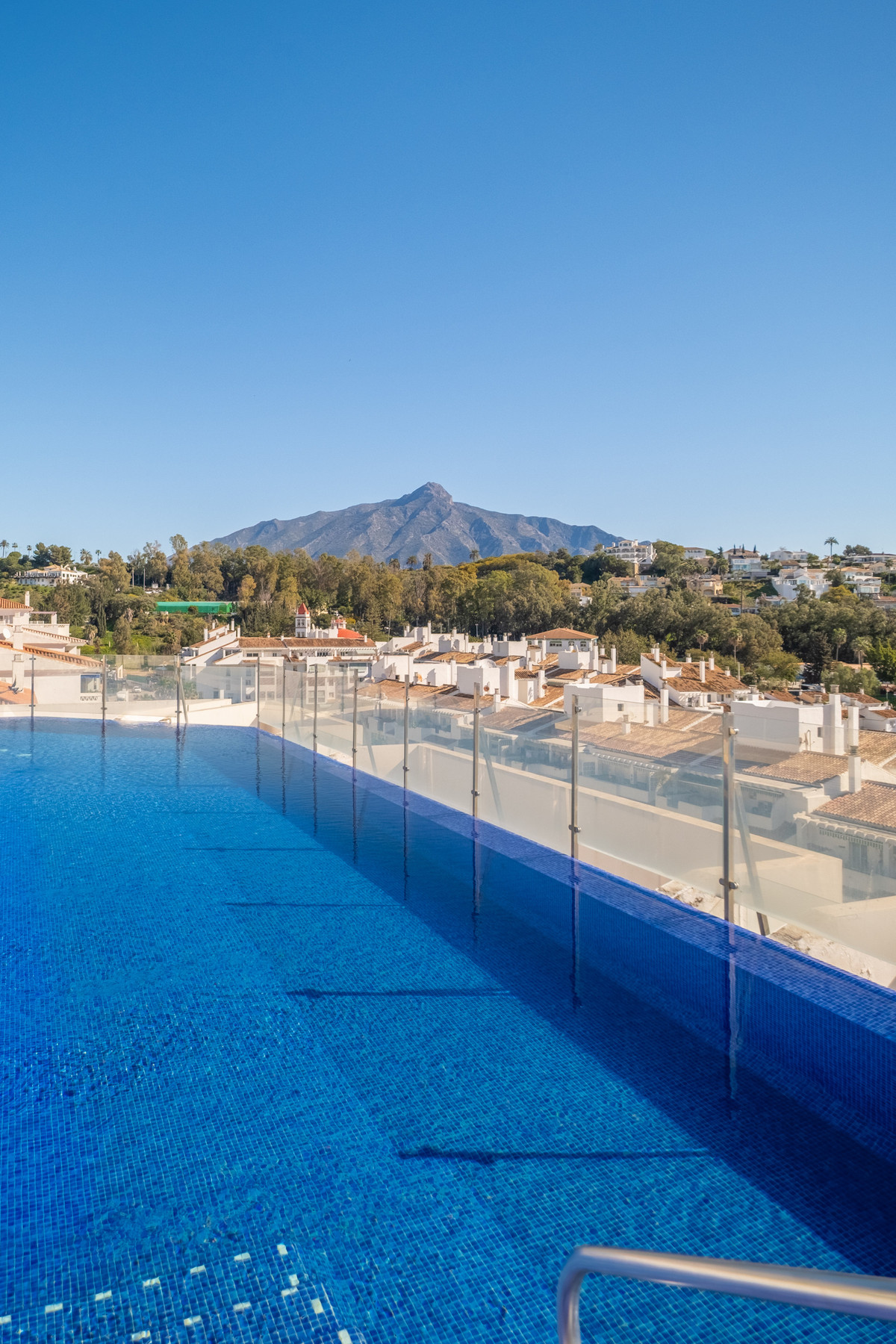 2 bedroom Apartments for sale in Nueva Andalucía – R5427982 2 bedroom Apartments for sale in Nueva Andalucía – R5427982