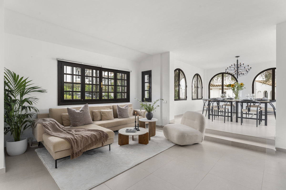 3 bedroom Apartments for sale in Nueva Andalucía – R5375131 3 bedroom Apartments for sale in Nueva Andalucía – R5375131