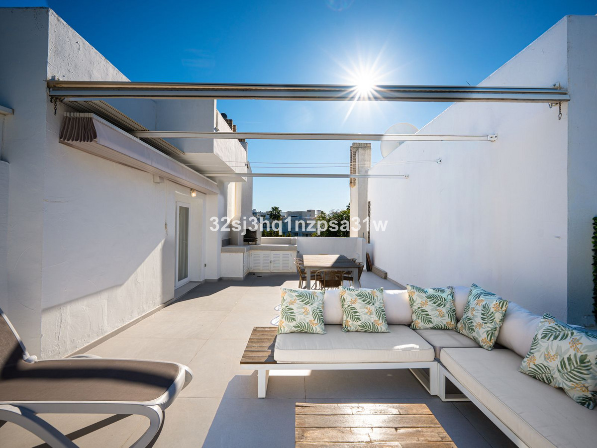 Aticos de 3 dormitorios en venta en Nueva Andalucía – R5308744 Aticos de 3 dormitorios en venta en Nueva Andalucía – R5308744