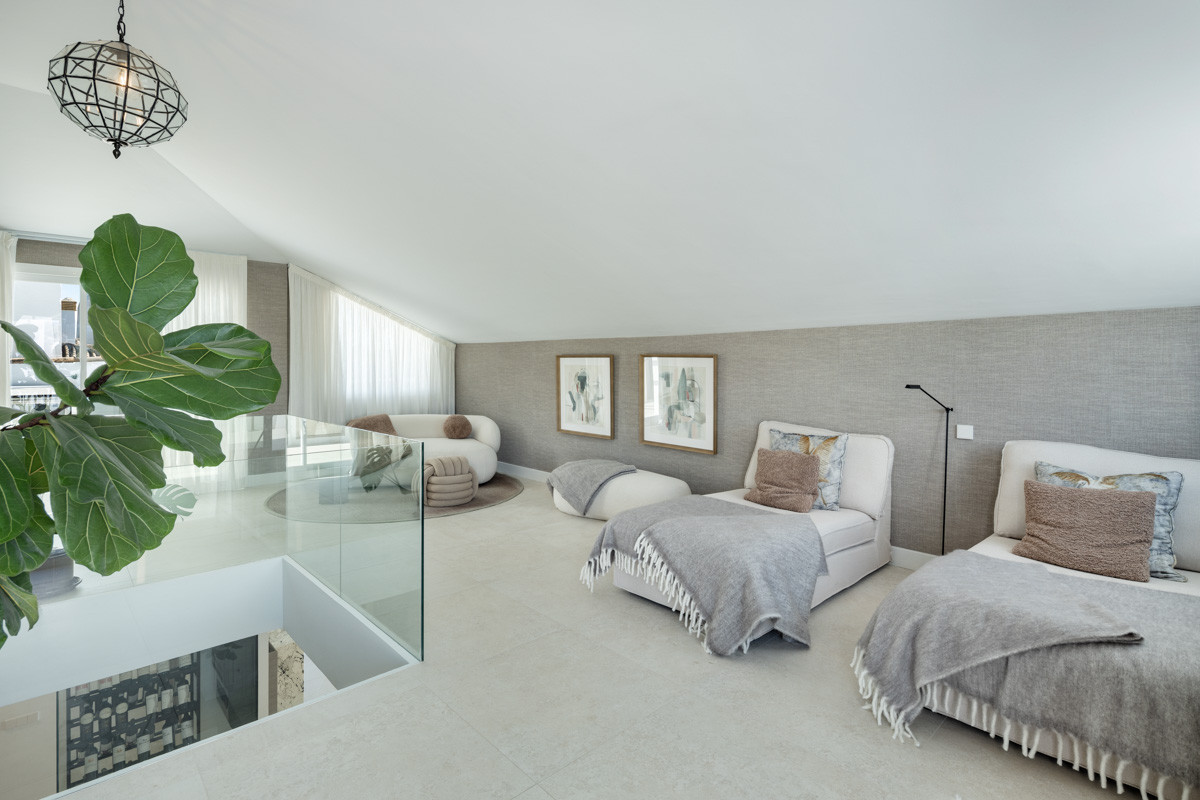 5 bedroom Apartments for sale in Milla de Oro – R5413540 5 bedroom Apartments for sale in Milla de Oro – R5413540