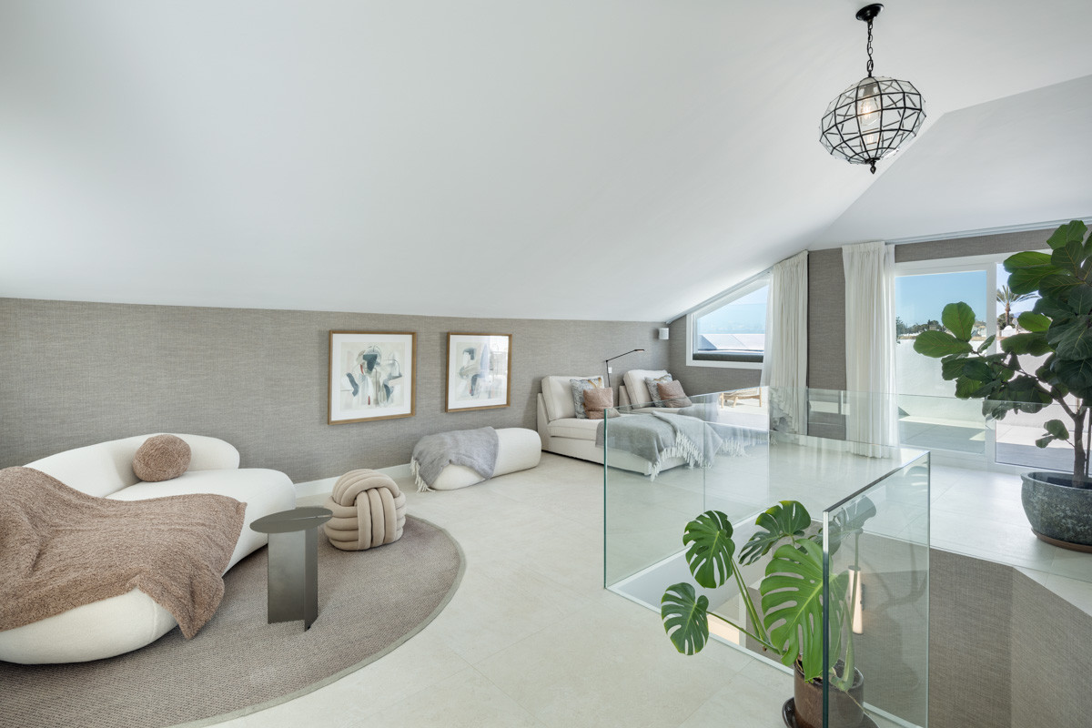 5 bedroom Apartments for sale in Milla de Oro – R5413540 5 bedroom Apartments for sale in Milla de Oro – R5413540