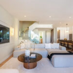 Adosados de 5 dormitorios en venta en Milla de Oro – R5352745 Adosados de 5 dormitorios en venta en Milla de Oro – R5352745