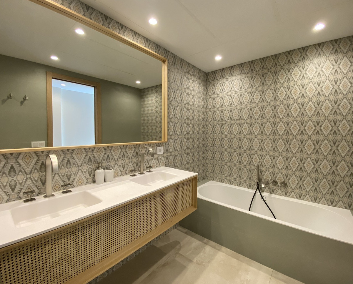3 bedroom Apartments for sale in Puerto Banús – R5382937 3 bedroom Apartments for sale in Puerto Banús – R5382937